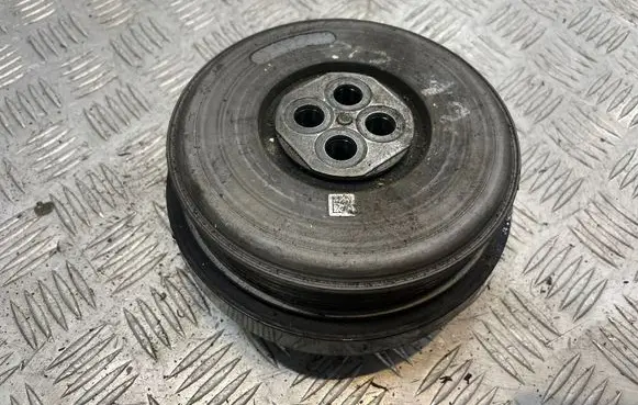 Mercedes-Benz E W212 Crankshaft pulley A6510351712