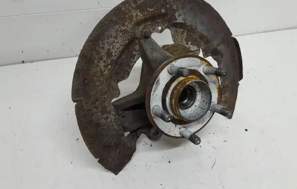 Volvo V50 Front wheel hub 3M513K170