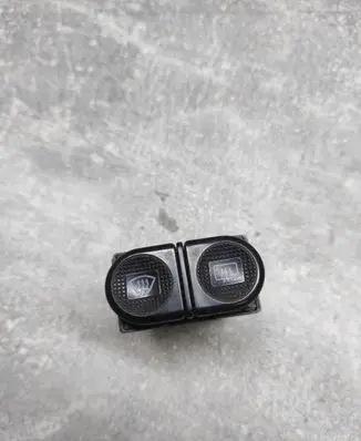 Seat Alhambra (Mk1) Windscreen/window heater switch
