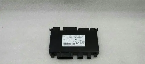Mercedes-Benz CLS C219 Seat control module A2118705026