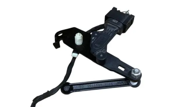 Headlight/headlamp level sensor