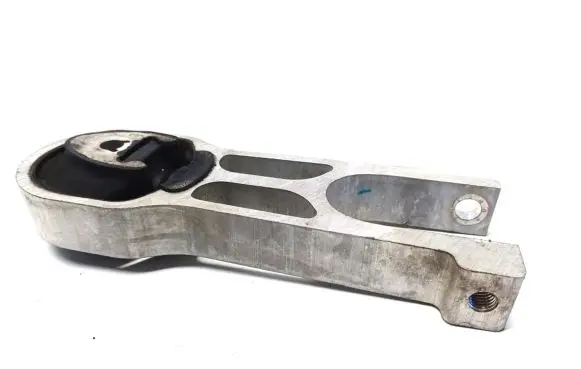 Peugeot 208 Engine mount bracket 9826527880