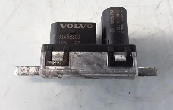 Volvo XC60 Glow plug pre-heat relay 31459300