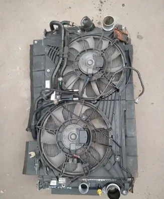 Toyota Avensis T270 Radiator set 