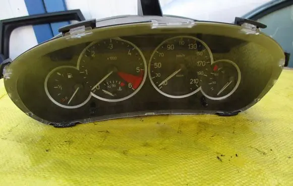 Peugeot 206 Speedometer (instrument cluster) 96500877980