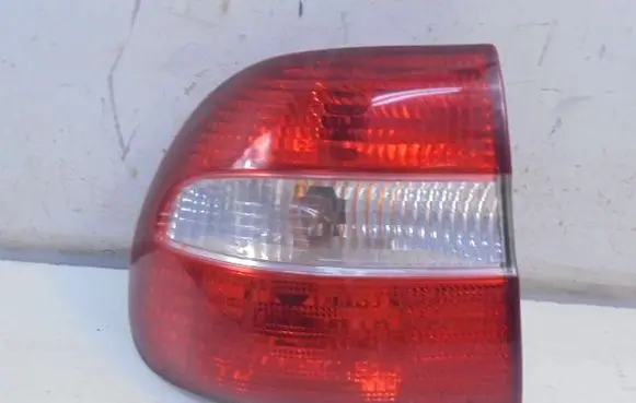 Volvo S40, V40 Rear/tail lights 30621887