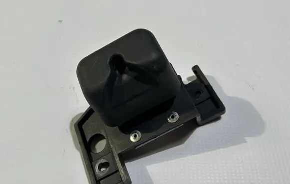 Chevrolet Corvette C6 Convertible roof lock latch cylinder 693456002
