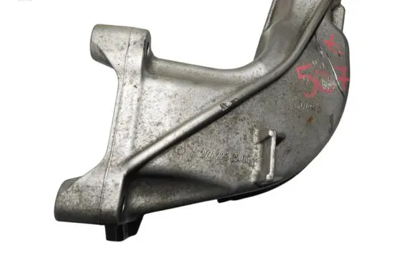 Mercedes-Benz GLC X253 C253 Engine mounting bracket A2742233200