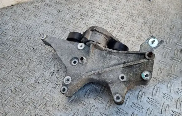 Alfa Romeo Mito Engine mounting bracket 55241072 A506 55247439