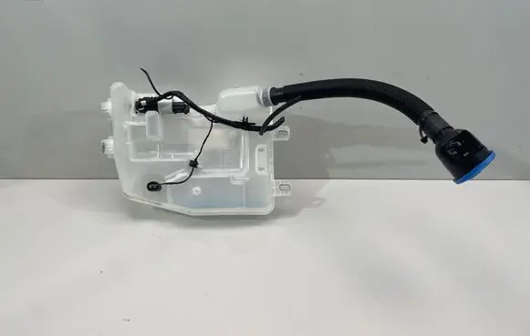 BMW 2 F44 Windshield washer fluid reservoir/tank 7488326