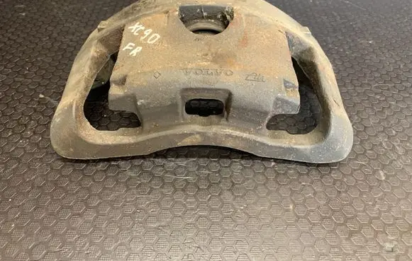 Volvo XC90 Front brake caliper 30636355
