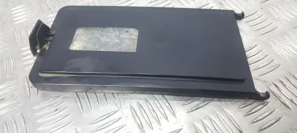 Mercedes-Benz C W202 Fuse box cover