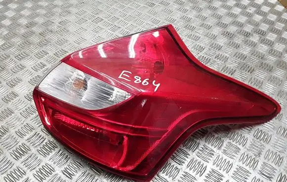Ford Focus Rear/tail lights BM5113404A BM5113404B