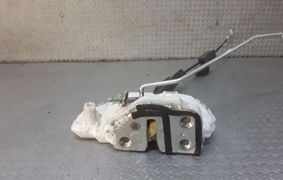 Honda Accord Front door lock