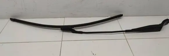 Citroen C3 Front wiper blade arm 9673291980