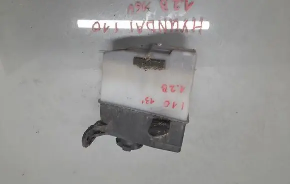 Hyundai i10 Coolant expansion tank/reservoir R428QQ7BA