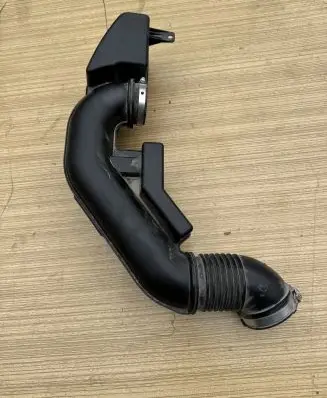 Subaru Outback (BT) Air intake duct part