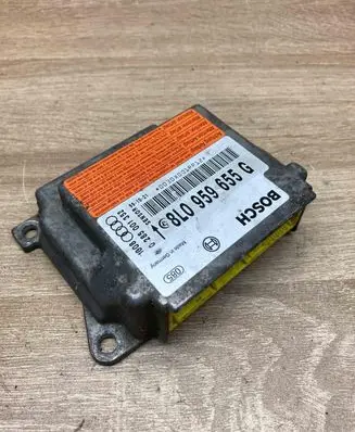 Audi A3 S3 8L Airbag control unit/module 8L0959655G 0285001352