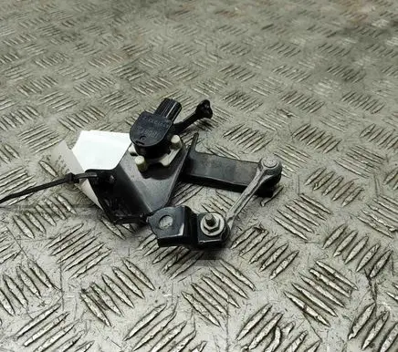 Honda Civic X Rear air suspension level height sensor 52820TGHA01