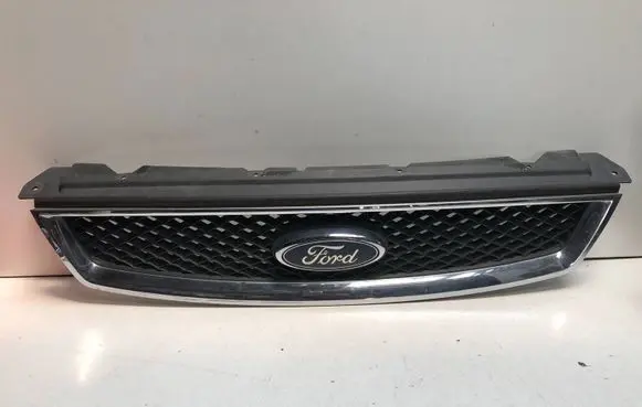 Ford Focus Front bumper upper radiator grill 4M518138AE 4M518200AJ