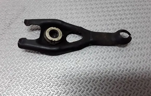 Peugeot 206 Clutch release arm fork 9629372980