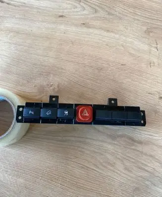 Opel Antara Hazard light switch 96673013