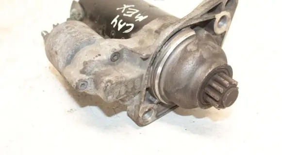 Volkswagen Golf VI Starter motor 02Z911023N