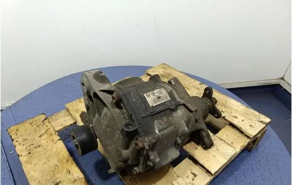 BMW 5 F10 F11 Rear differential 7584456
