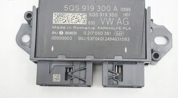 Volkswagen Tiguan Parking PDC control unit/module 5QS919300A