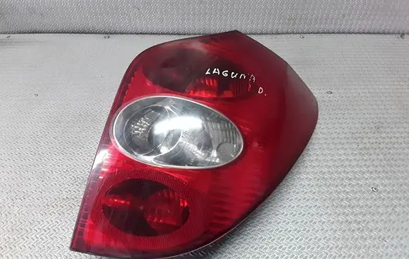 Renault Laguna II Rear/tail lights 8200002472