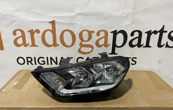Audi A1 Headlight/headlamp 82A941003