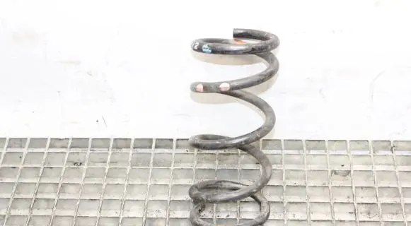 Nissan 370Z Rear coil spring