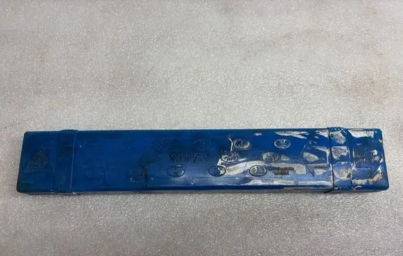 Volkswagen PASSAT B4 Emergency warning sign 27R033544
