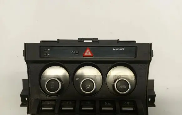 Toyota GT 86 Climate control unit 72311ca050