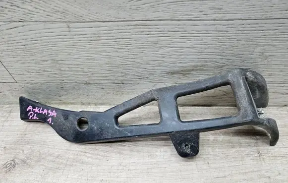 Mercedes-Benz A W176 Front bumper mounting bracket A1768851021