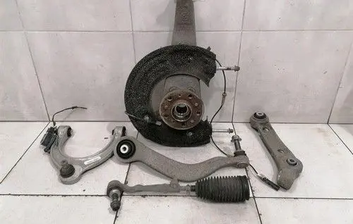 BMW M5 F90 Front wheel bearing hub 31107857011