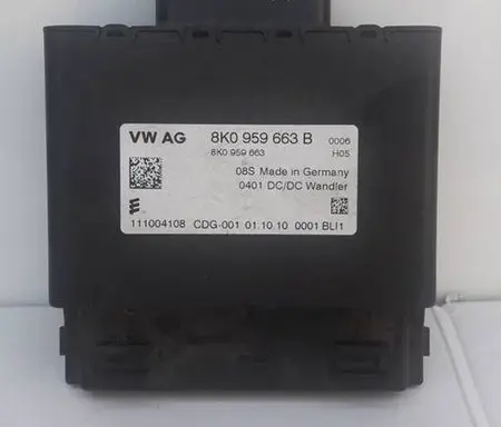 Audi A4 Allroad Voltage converter/converter module 8K0959663B 111004108 8K0959663