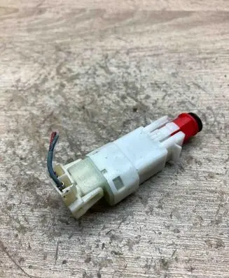 Opel Zafira A Brake pedal sensor switch 90492444 451027