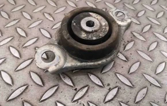 Chrysler Ypsilon Front upper strut mount 004680041200