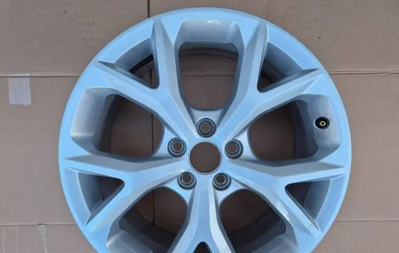 Seat Arona R17 alloy rim 6F9601025H-BAX 6F9601025H