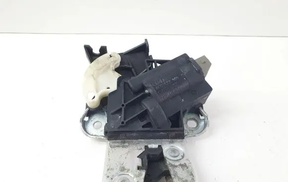 Audi A4 S4 B8 8K Tailgate/trunk/boot lock/catch/latch 4F5827505D