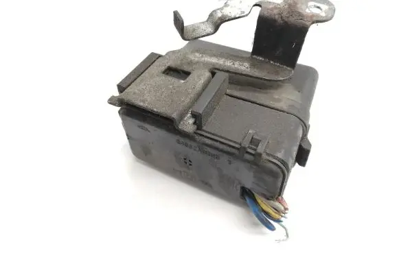 Nissan Qashqai Fuse module 24382AD100