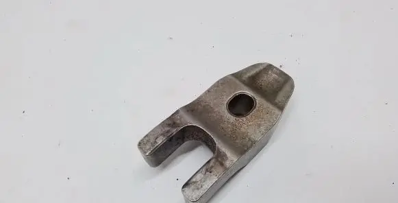 Volvo V70 Fuel Injector clamp holder