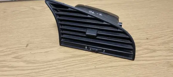 BMW 3 E36 Dash center air vent grill 1387011 64221387011