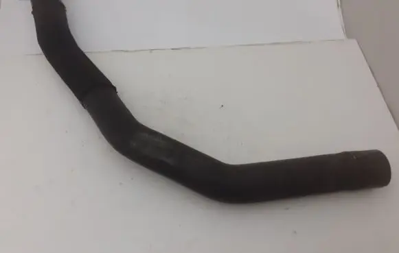 Mercedes-Benz A W169 Engine coolant pipe/hose A1695011082