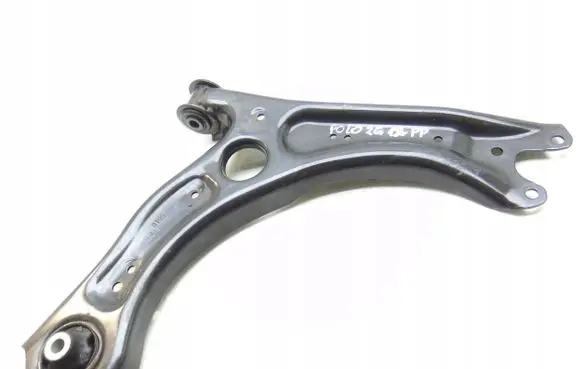 Seat Arona Front lower control arm/wishbone 2Q0407151B