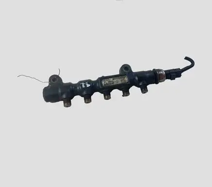 Volvo V60 Fuel main line pipe 9654592680 9655465480