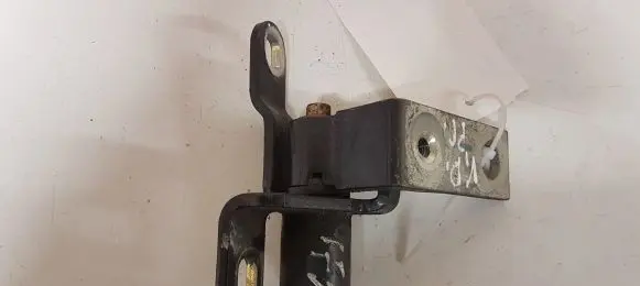 Ford Galaxy Front door upper hinge