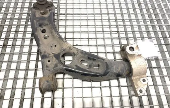 Volkswagen Golf VI Front control arm