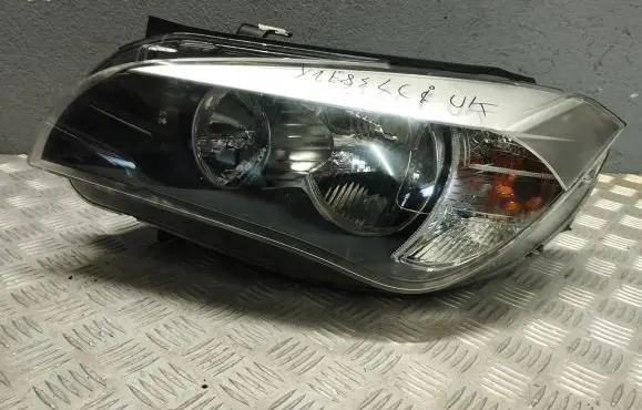 BMW X1 E84 Headlight/headlamp 7357447